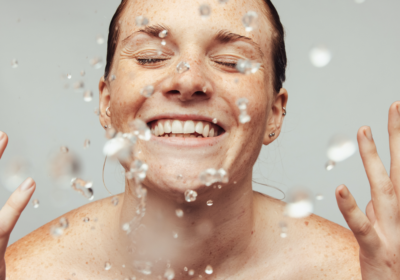 L’hydratation de la peau : comprendre ce dont la peau a réellement besoin