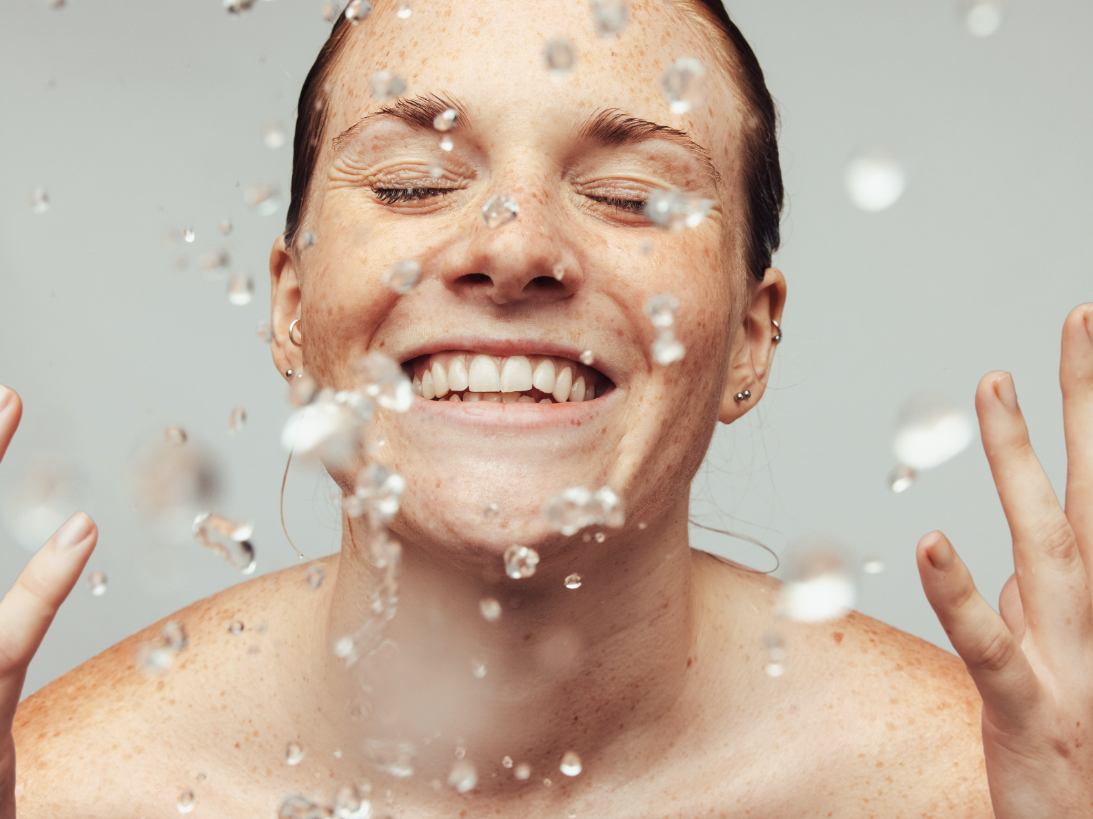 L’hydratation de la peau : comprendre ce dont la peau a réellement besoin