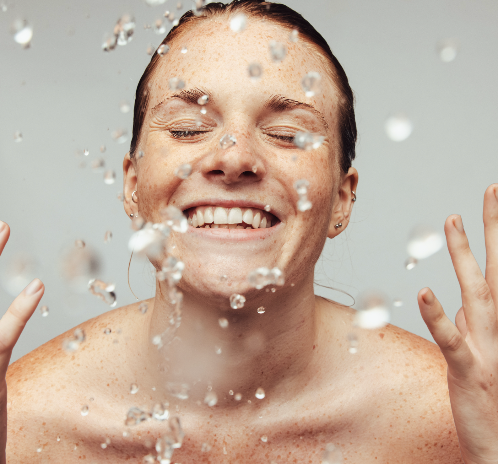 L’hydratation de la peau : comprendre ce dont la peau a réellement besoin
